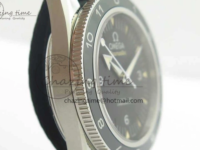 0713 Lightweight Seamaster 300 “Spectre” Limited Edition VSF 1:1 Best Edition On “007” Nato Strap A8400 Super Clone 8075